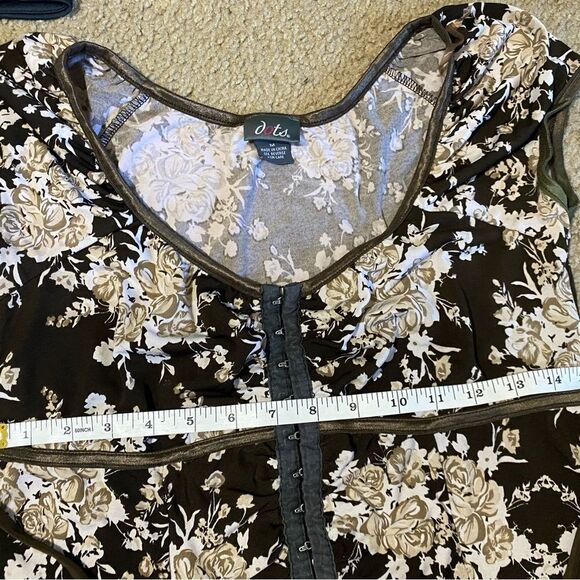 Dots Corset Style Top - Picture 2 of 4